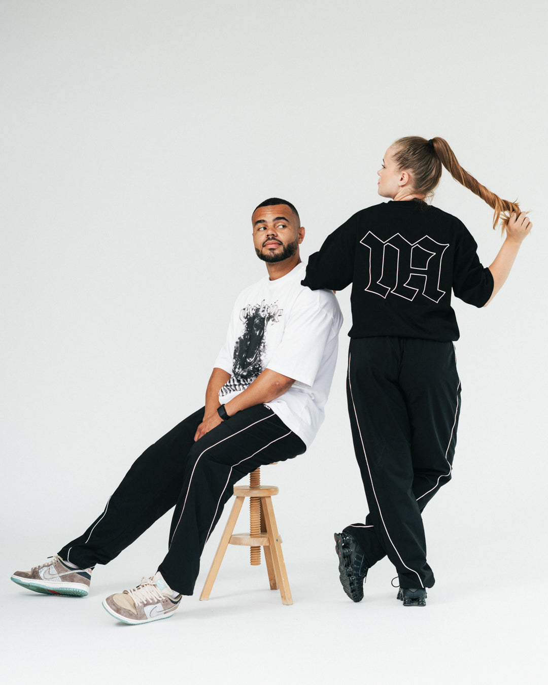 Exclusive Natural Community - T-shirts - White