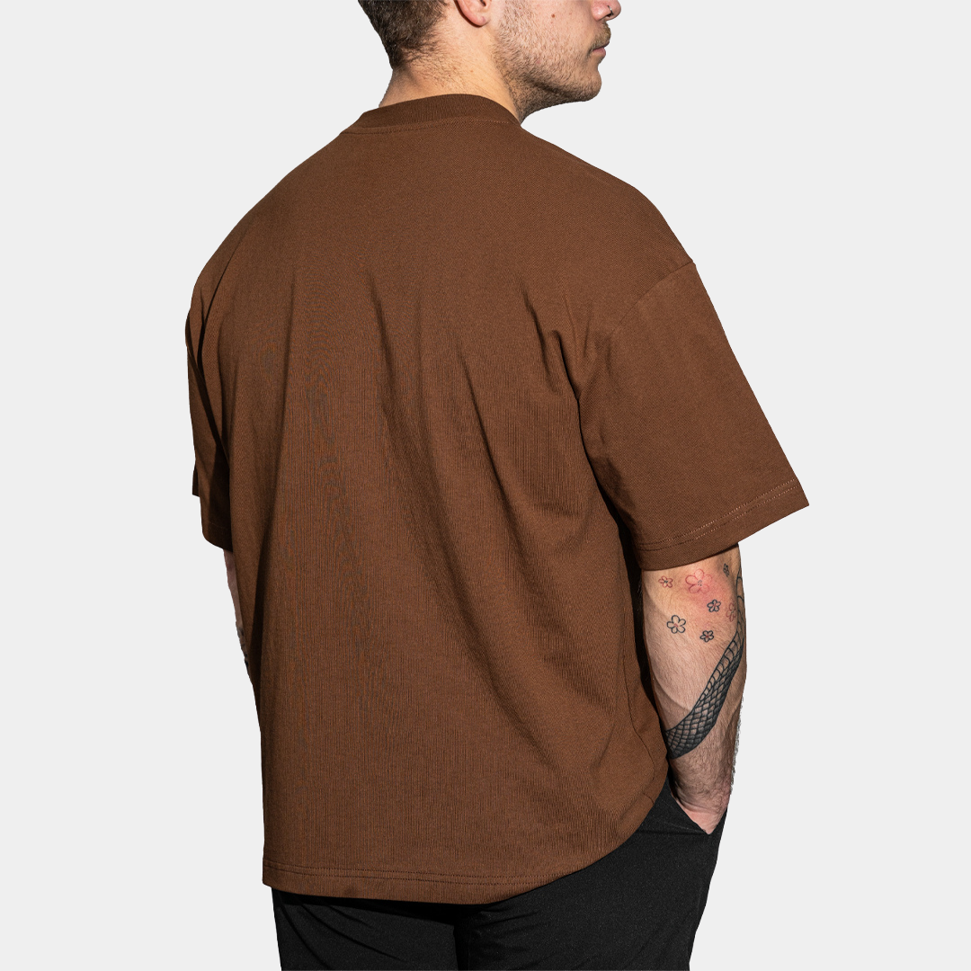 Naturlig Atlet - Oversized - T-shirt - Brun