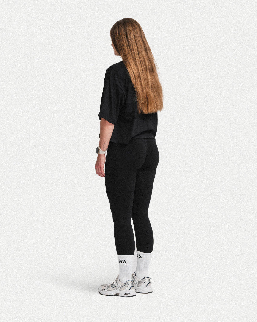 Cropped oversized tee fra Naturlig Atlet
