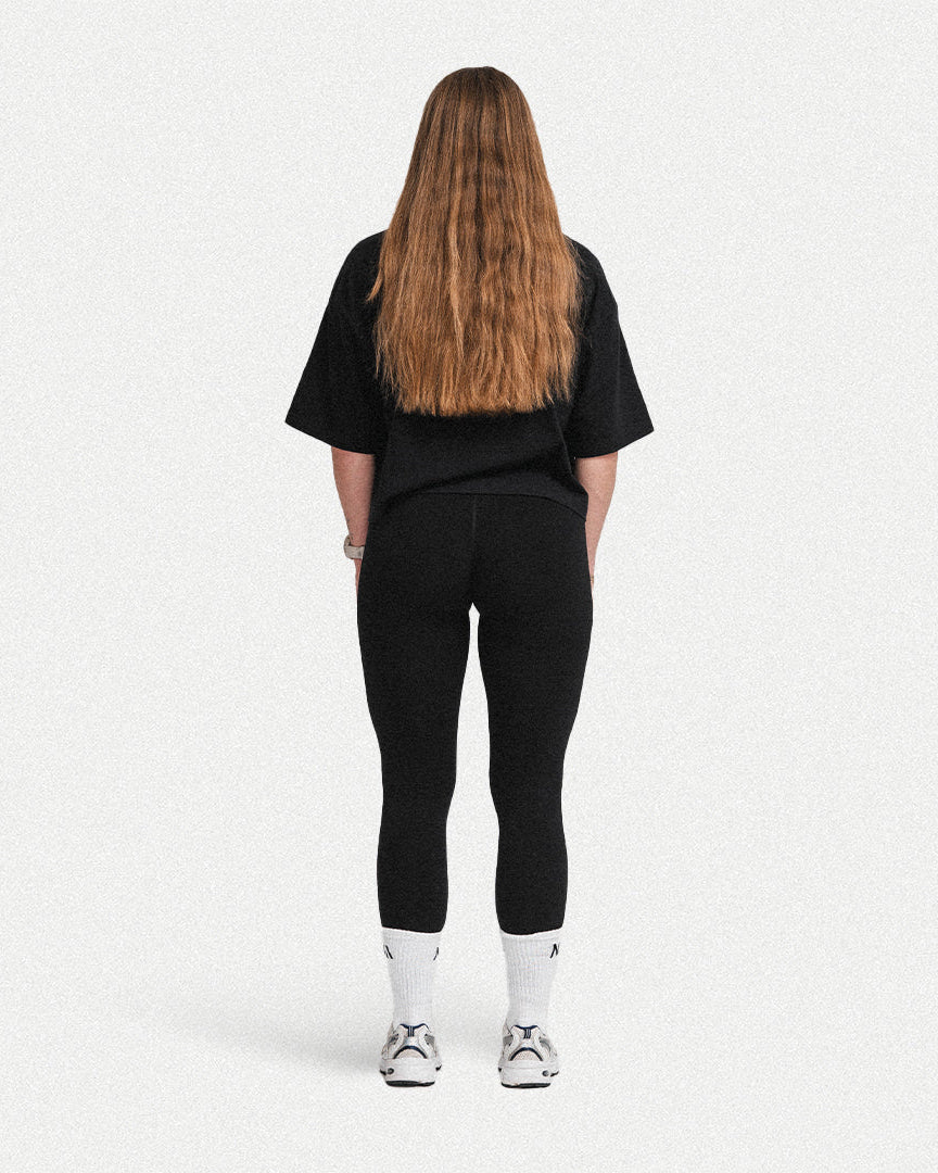 Cropped oversized tee fra Naturlig Atlet