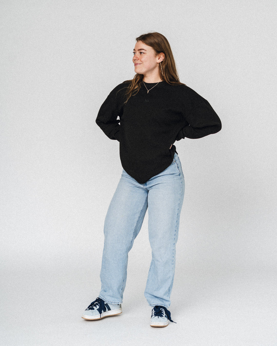 Vores Waffle long sleeve giver et virkelig stilet og unikt look og er designet til samtidig at være den perfekte trøje til, at have på inde for og ude for centeret. Ultrablødt og åndbart materiale forenet med en pasform der klæder al form for aktivitet.

Behold den på under hele din træning eller lad være dit nye yndlings pumpcover!