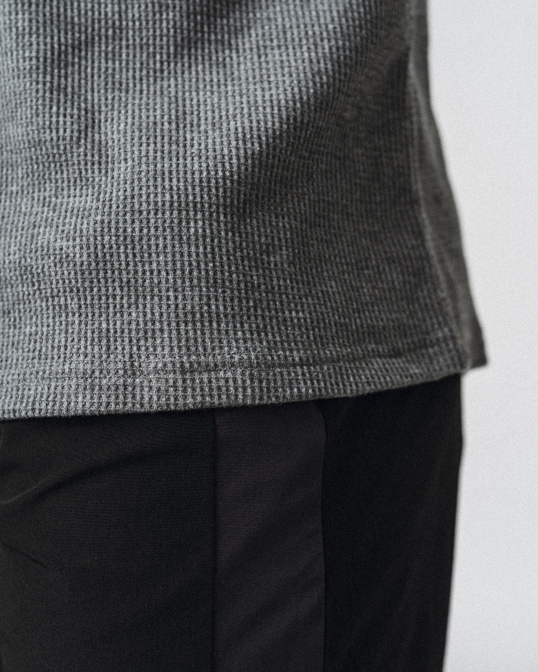 Blød, komfortabel og lavet til at følge dig hele dagen – både til træning og alt det indimellem!

Vores Waffle T-shirt kombinerer komfort og performance med den perfekte pasform - et oversized fit, med det ikoniske drop shoulder look og et flot fald over brystet.
