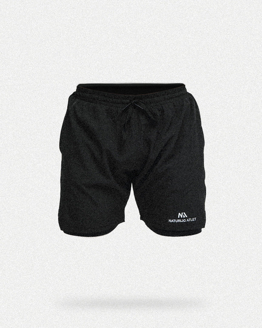 2 in 1 performance shorts fra Naturlig Atlet