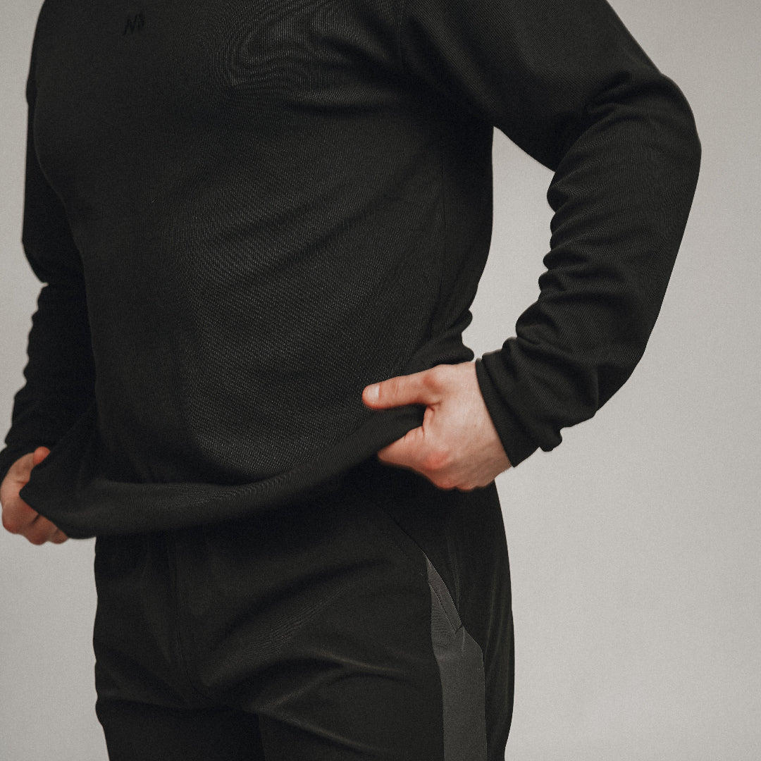 Naturlig Atlets Active Long Sleeve er indbegrebet af den perfekte long sleeve til en aktiv livsstil. Lavet i et blødt og behageligt materiale og designet i et atletisk fit, som gør den ideel til træning og hverdagsbrug.